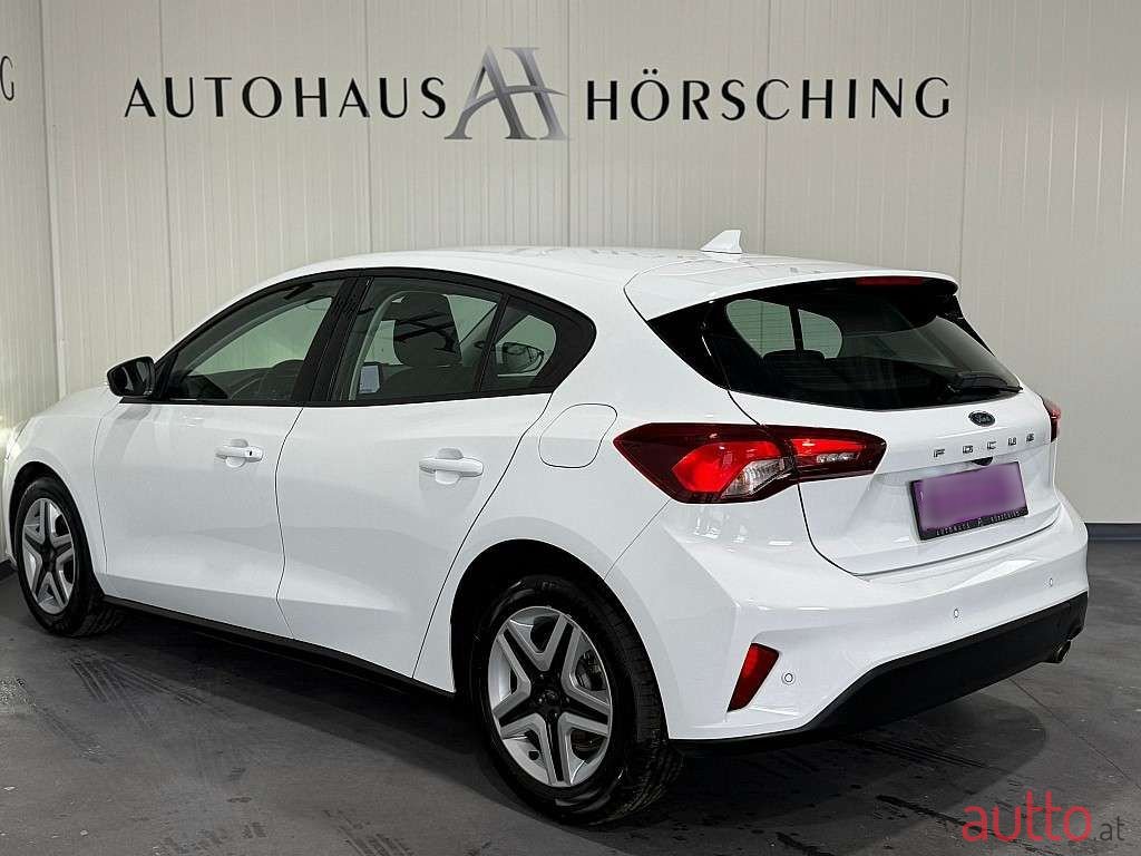 2022' Ford Focus photo #4