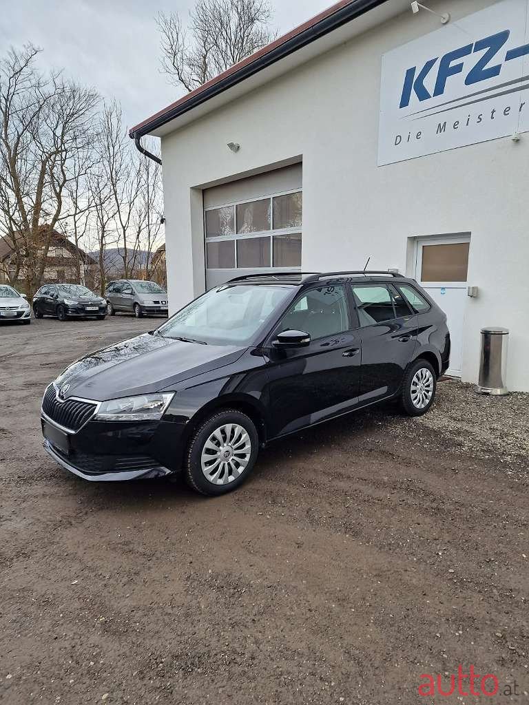 2021' Skoda Fabia photo #2