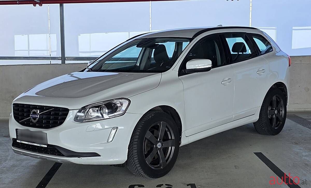 2017' Volvo XC60 photo #1