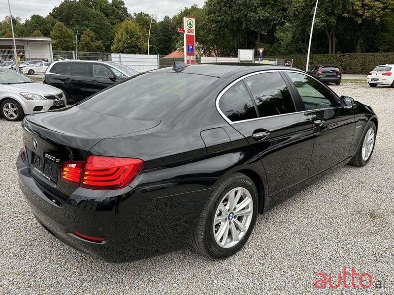 2015' BMW 5Er-Reihe photo #3
