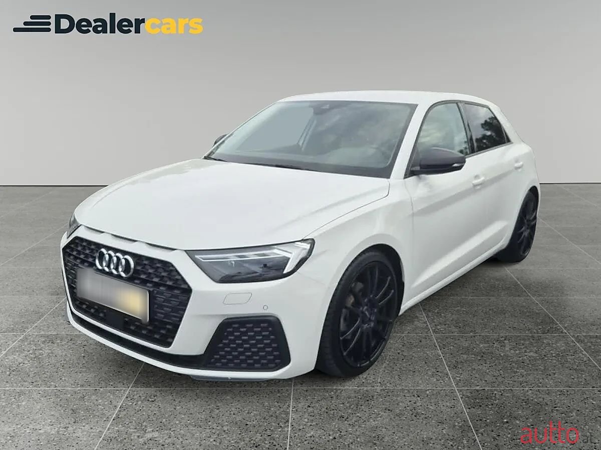 2023' Audi A1 photo #1