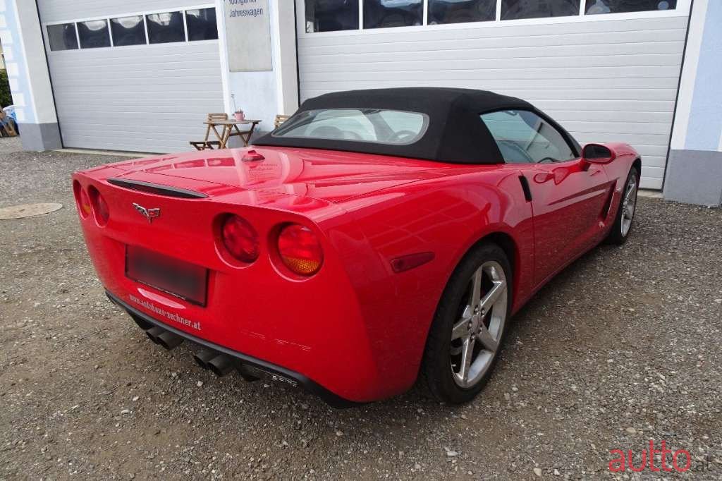2005' Chevrolet Corvette photo #2