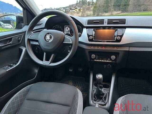 2019' Skoda Fabia photo #6