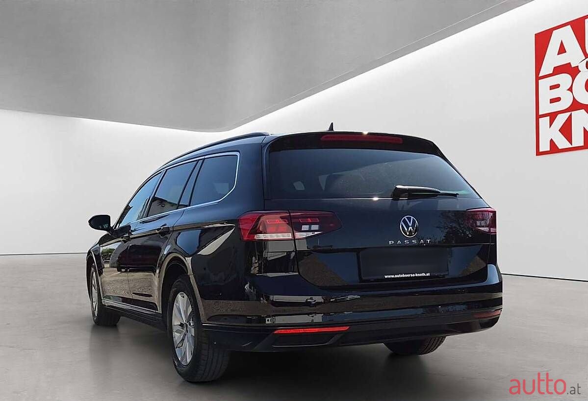 2023' Volkswagen Passat photo #4
