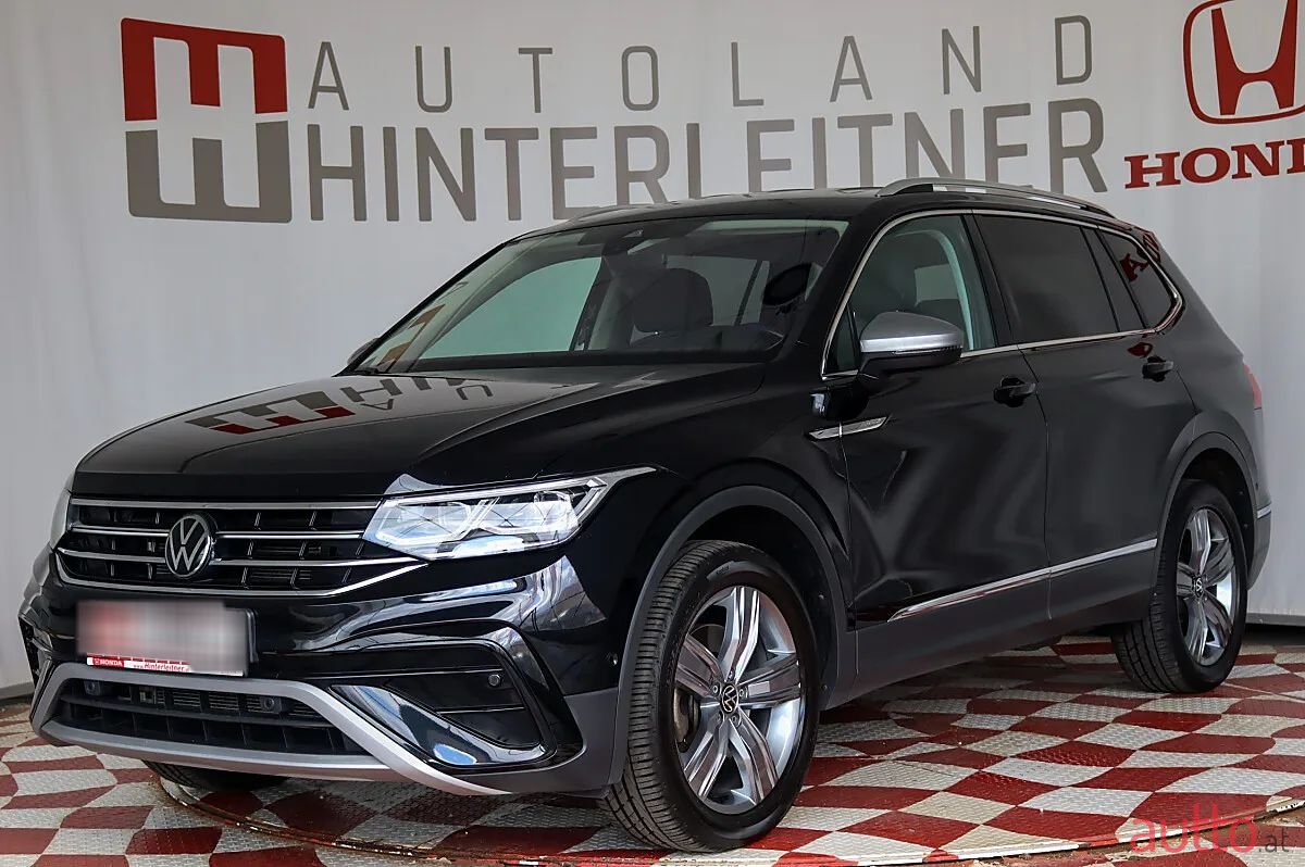 2023' Volkswagen Tiguan Allspace photo #1