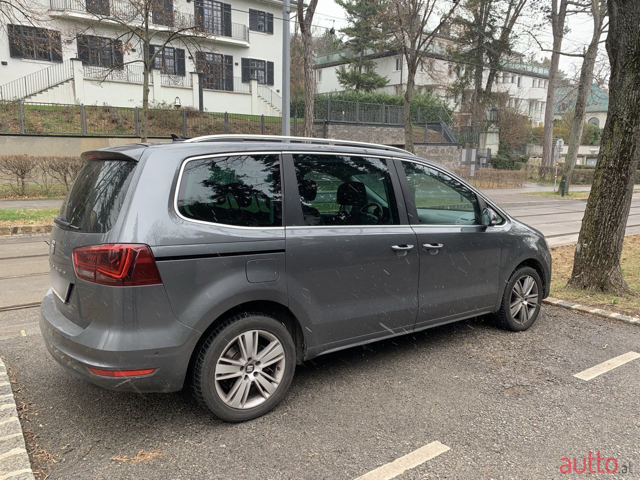 2018' SEAT Alhambra photo #2