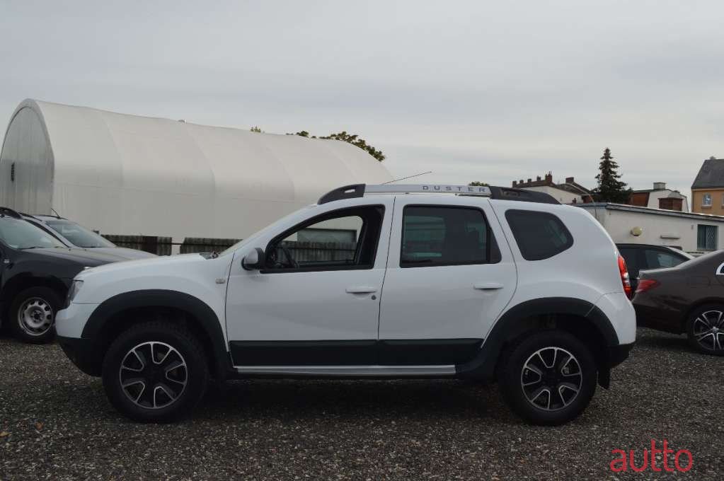 2016' Dacia Duster photo #4