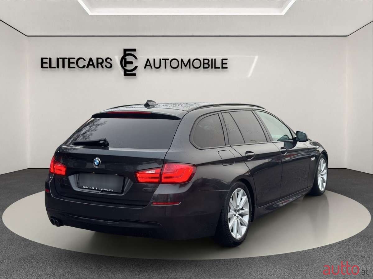 2013' BMW 5Er-Reihe photo #3