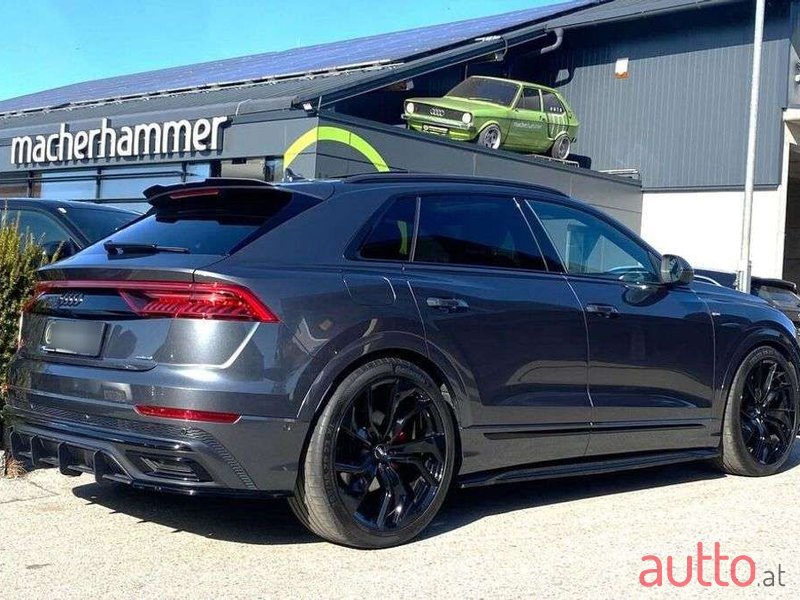 2019' Audi Q8 photo #4