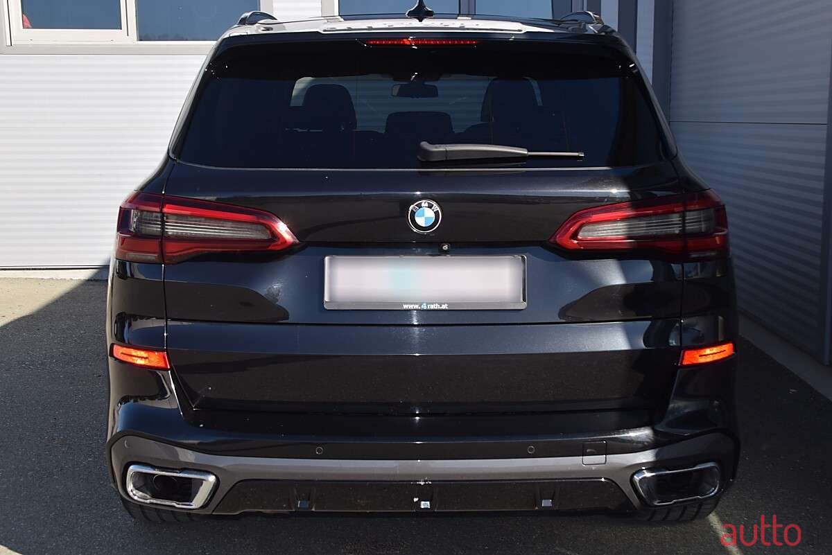 2020' BMW X5 photo #4