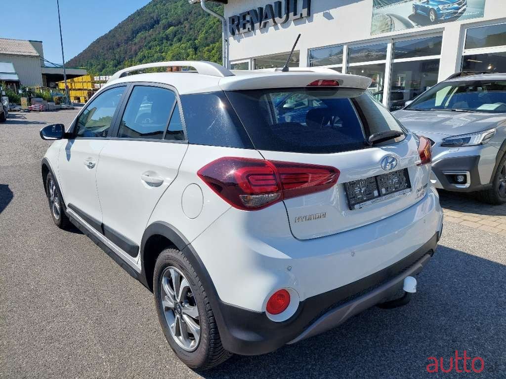 2019' Hyundai i20 photo #5
