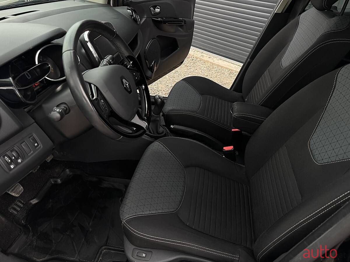 2014' Renault Clio photo #4