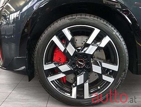 2024' MINI Countryman photo #4