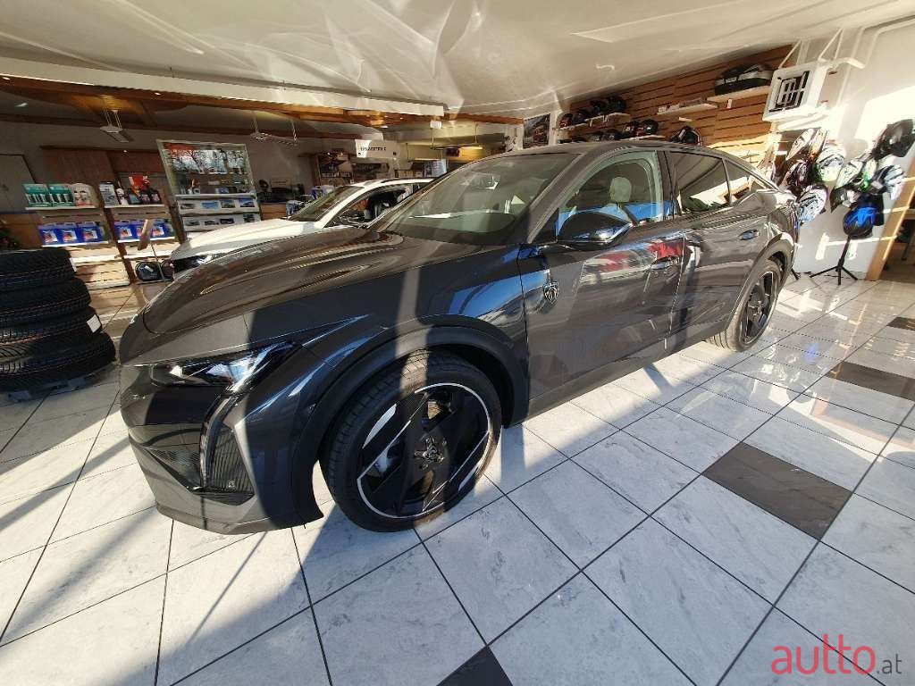 2023' Peugeot 408 photo #4