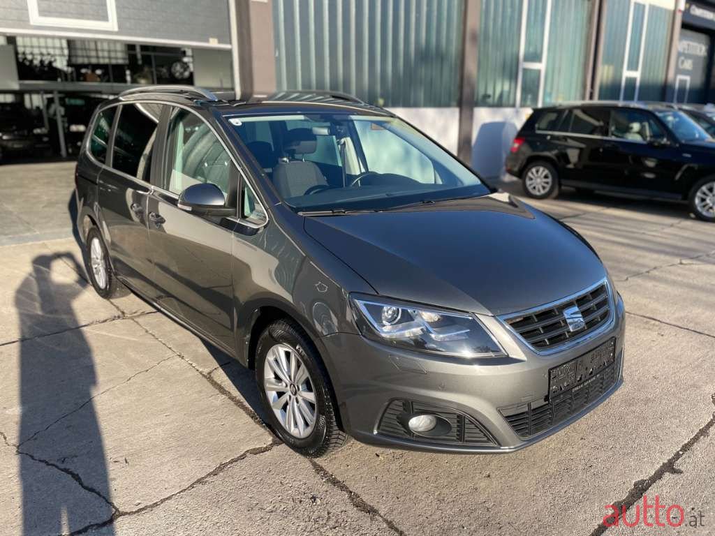 2015' SEAT Alhambra photo #3