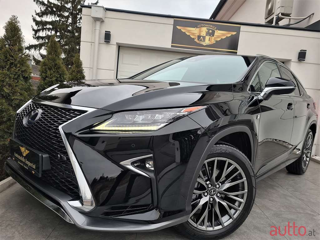 2016' Lexus RX photo #2