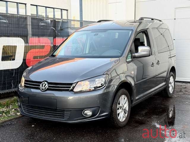 2012' Volkswagen Caddy photo #1