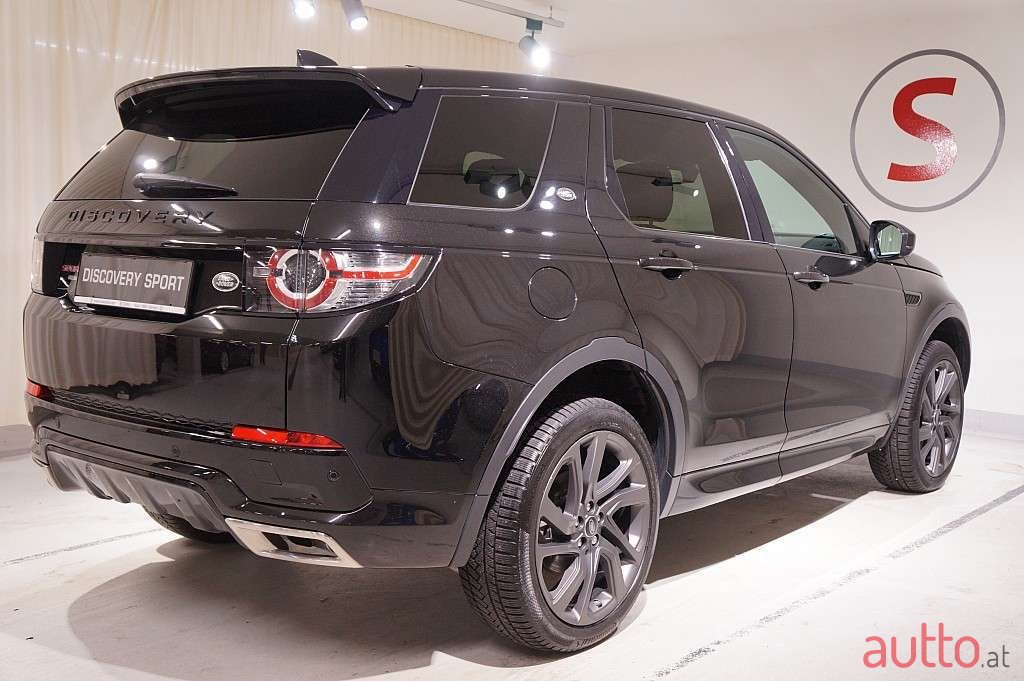 2017' Land Rover Discovery Sport photo #1