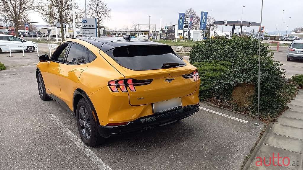 2022' Ford Mustang Mach-E photo #4