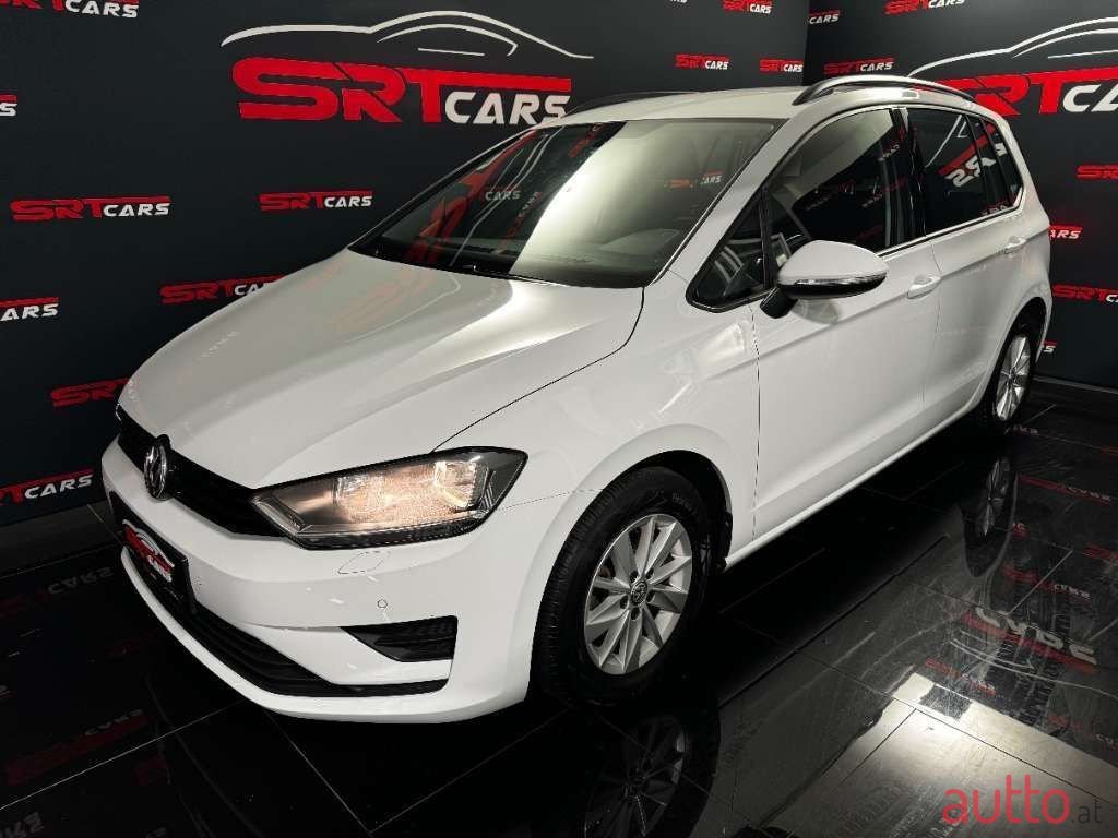 2014' Volkswagen Golf photo #1