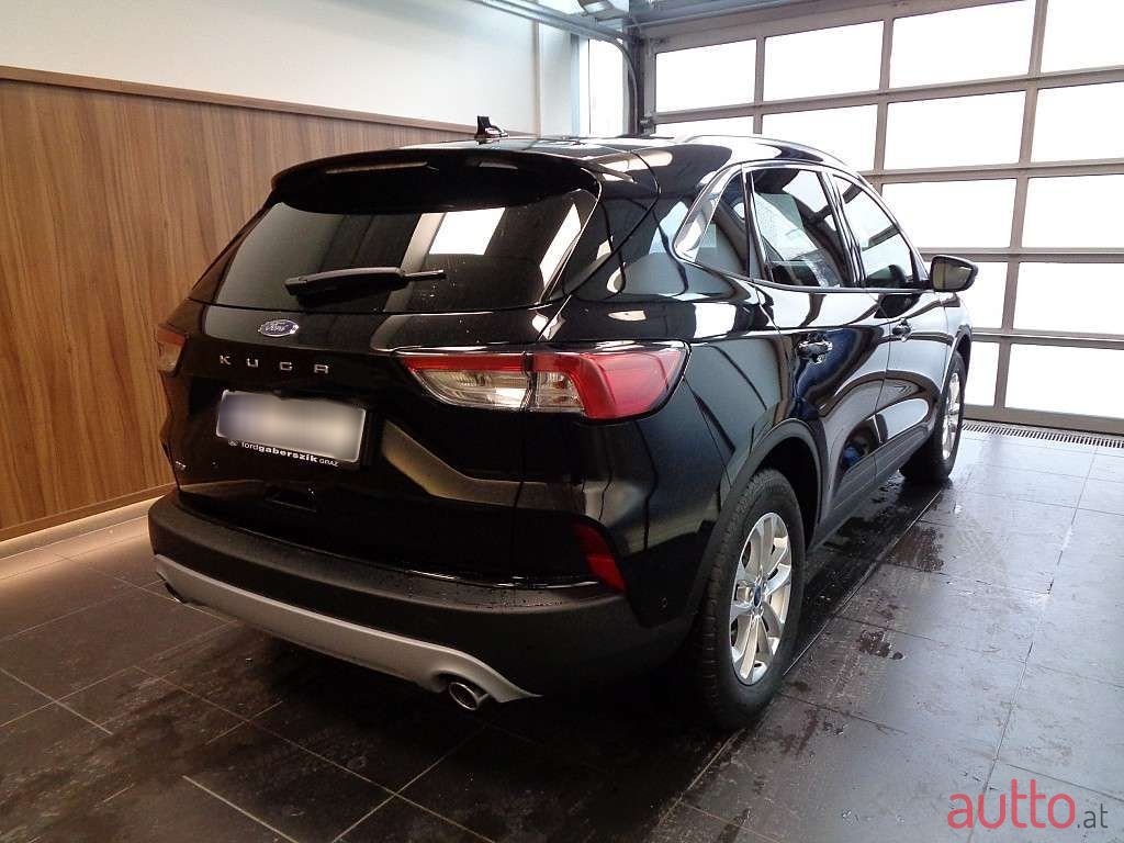 2022' Ford Kuga photo #1