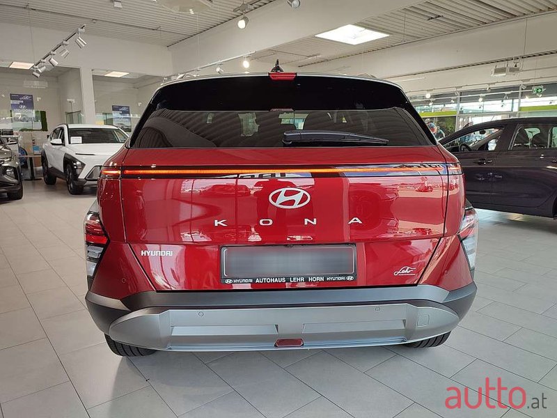 2023' Hyundai Kona photo #3