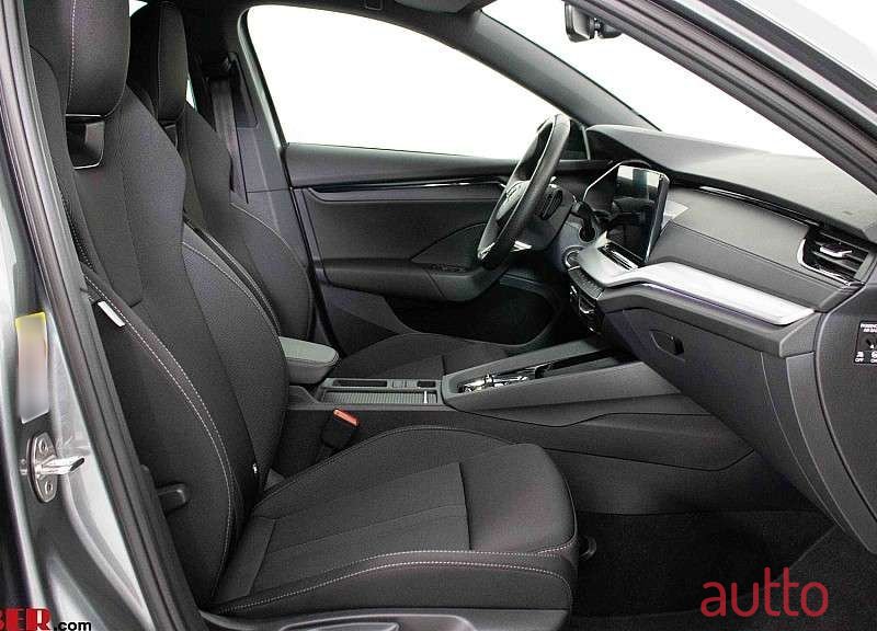 2023' Skoda Octavia photo #5