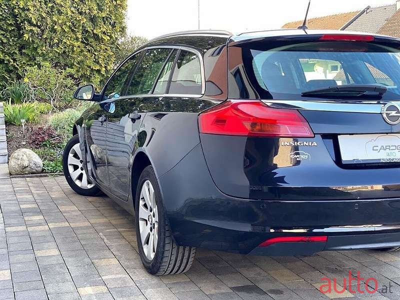 2009' Opel Insignia photo #6