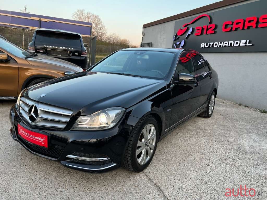 2012' Mercedes-Benz C-Klasse photo #1