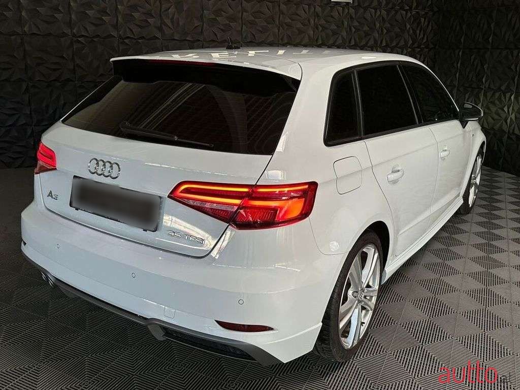2019' Audi A3 photo #3
