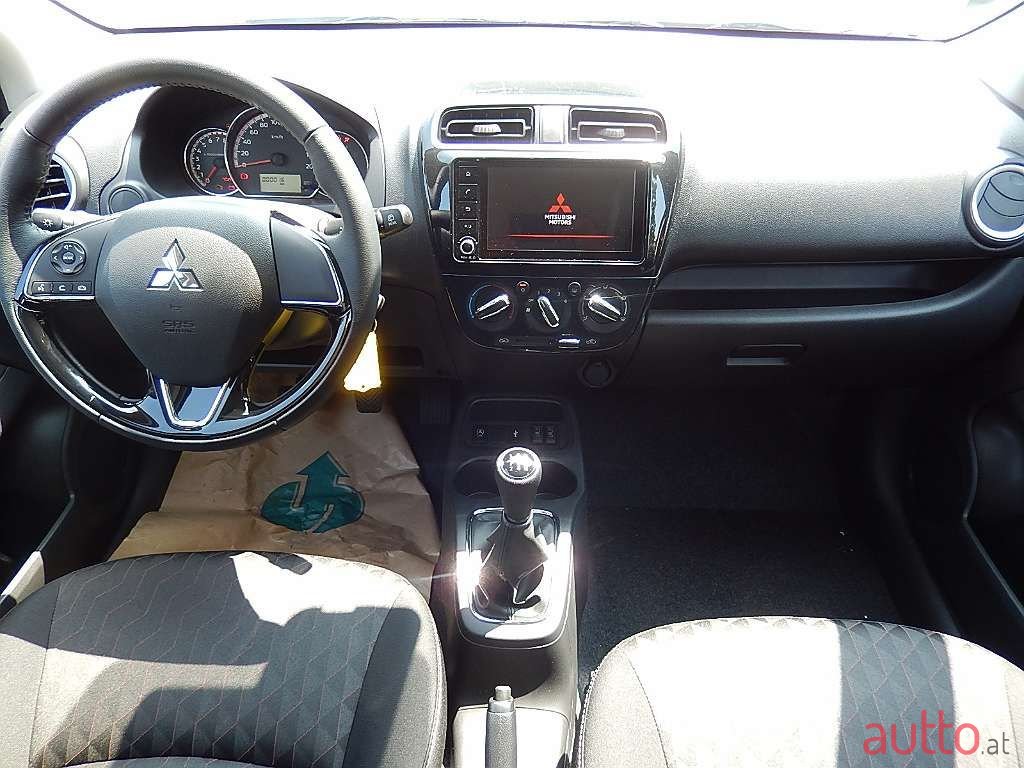 2024' Mitsubishi Space Star photo #5