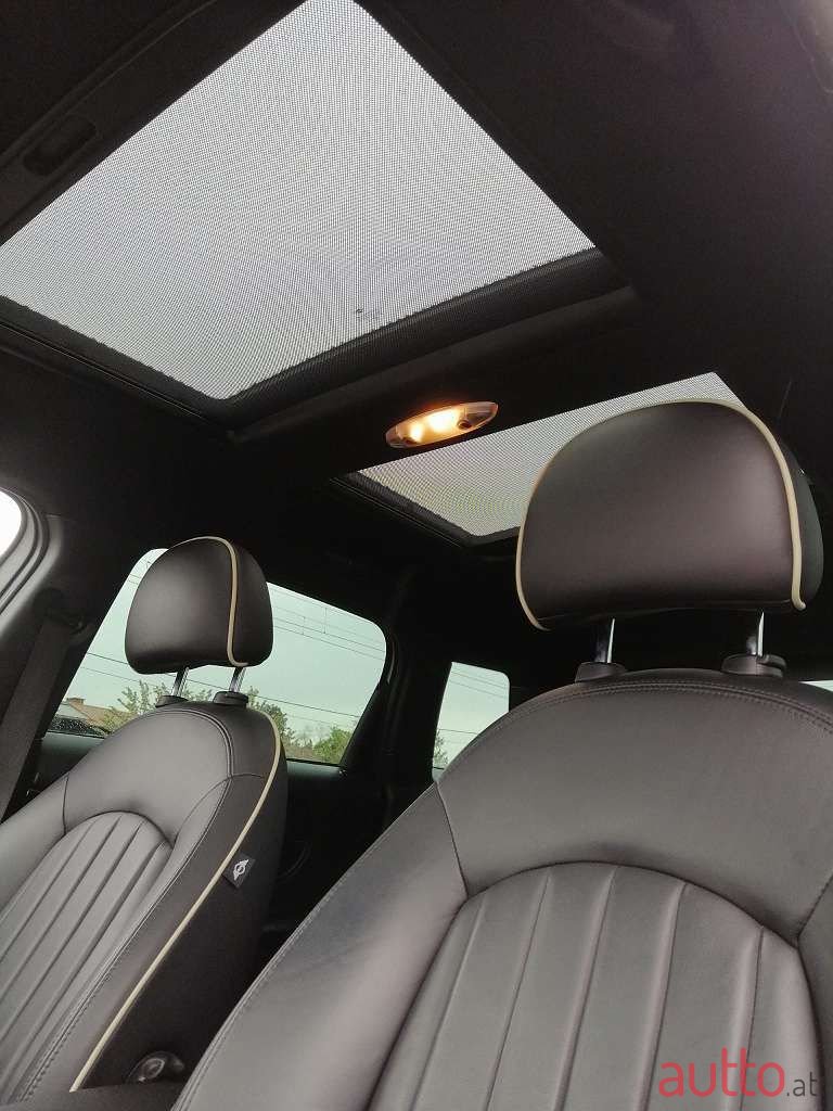 2010' MINI Countryman photo #3