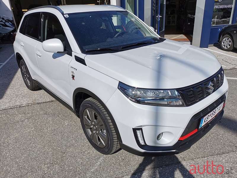 2021' Suzuki Vitara photo #2