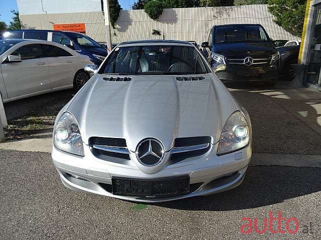 2004' Mercedes-Benz Slk-Klasse photo #2
