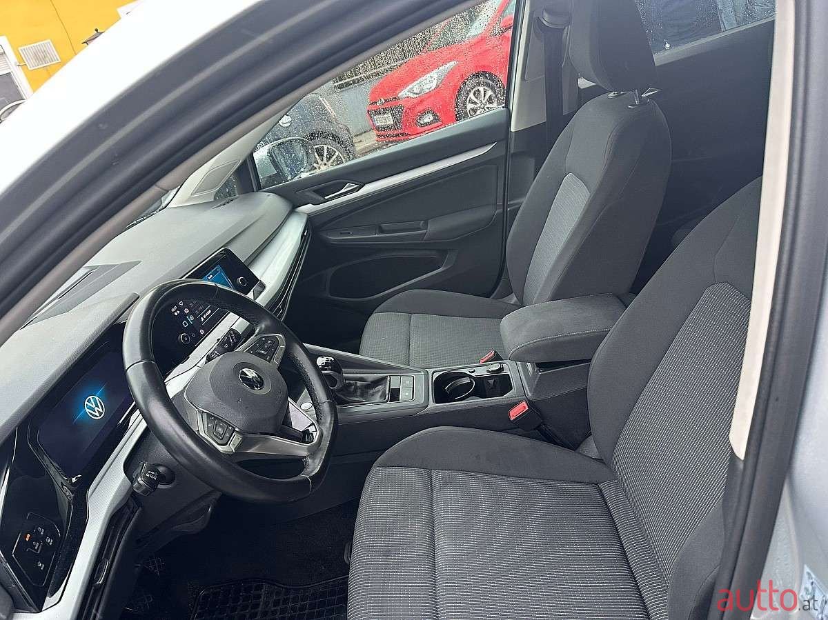 2020' Volkswagen Golf photo #5