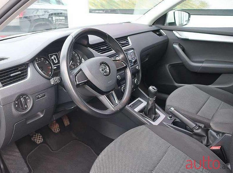 2015' Skoda Octavia photo #3