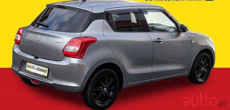 2019' Suzuki Swift photo #1