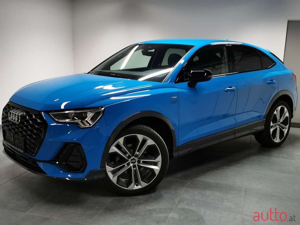 2020' Audi Q3 photo #4