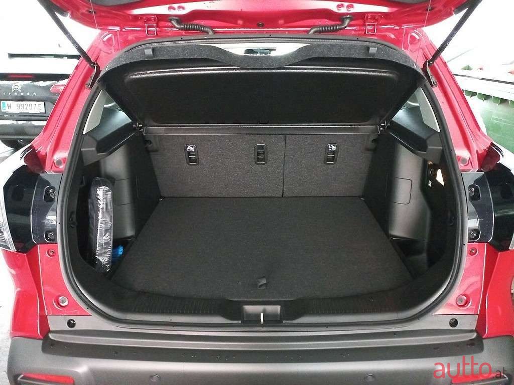 2022' Suzuki S-Cross photo #5