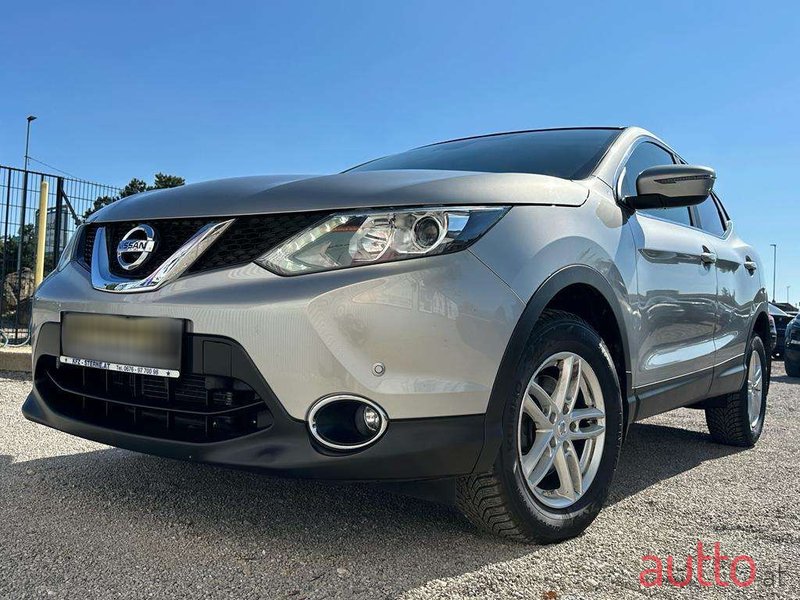 2015' Nissan Qashqai photo #2