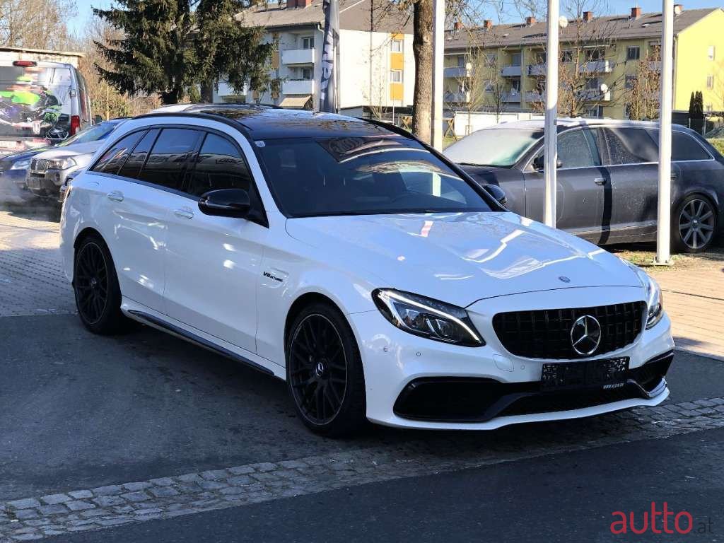 2015' Mercedes-Benz C-Klasse photo #3