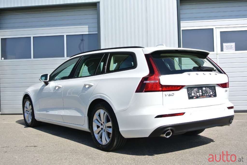 2018' Volvo V60 photo #2