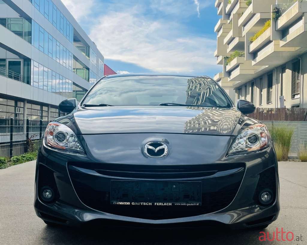 2013' Mazda Mazda3 photo #6