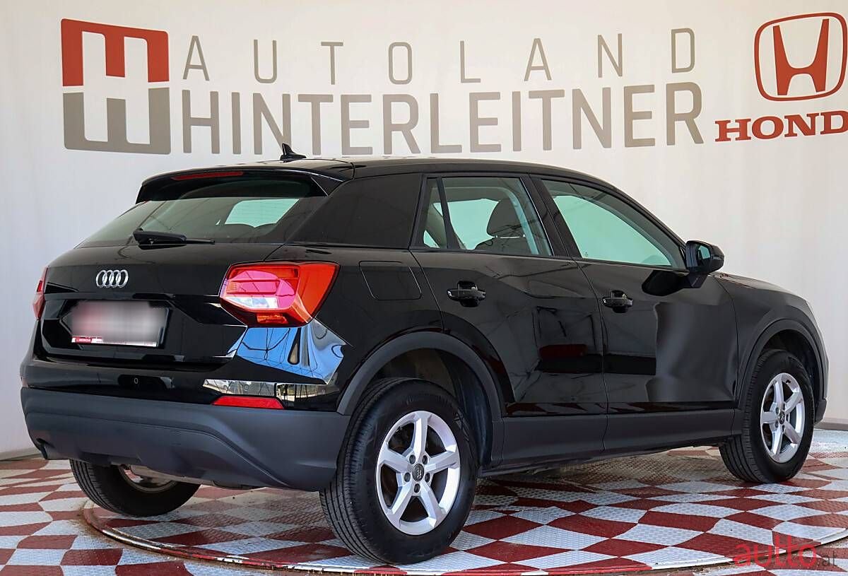 2019' Audi Q2 photo #2