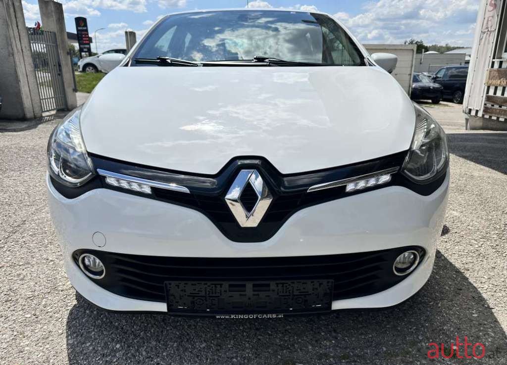 2014' Renault Clio photo #4