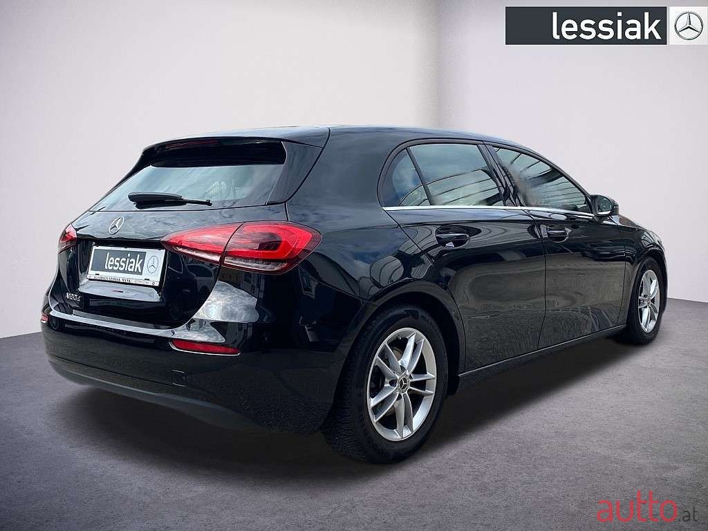 2018' Mercedes-Benz A-Klasse photo #3