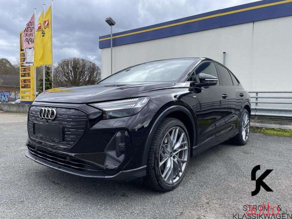 2022' Audi Q4 photo #1