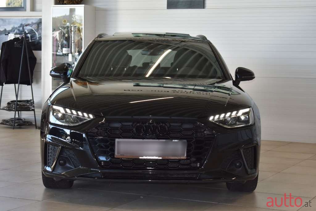2022' Audi A4 photo #2