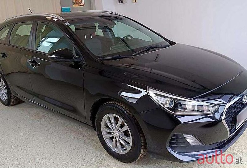 2020' Hyundai i30 photo #1