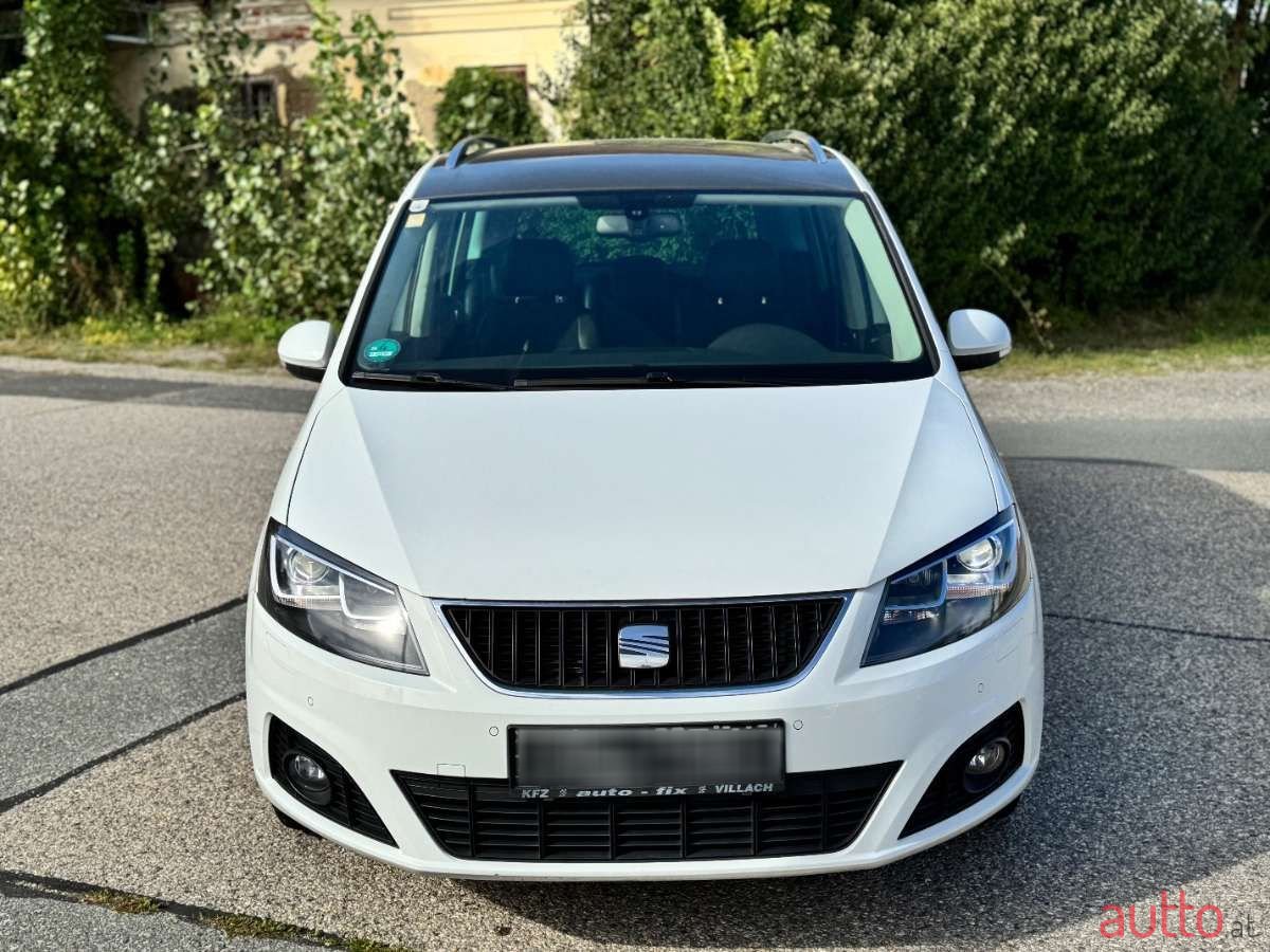 2014' SEAT Alhambra photo #2